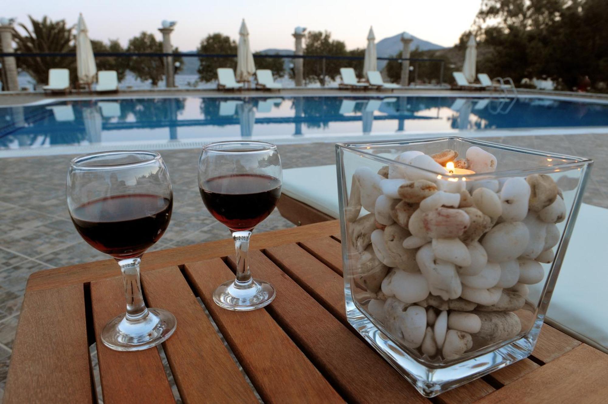 Lagada Beach Hotel 아다마스 외부 사진