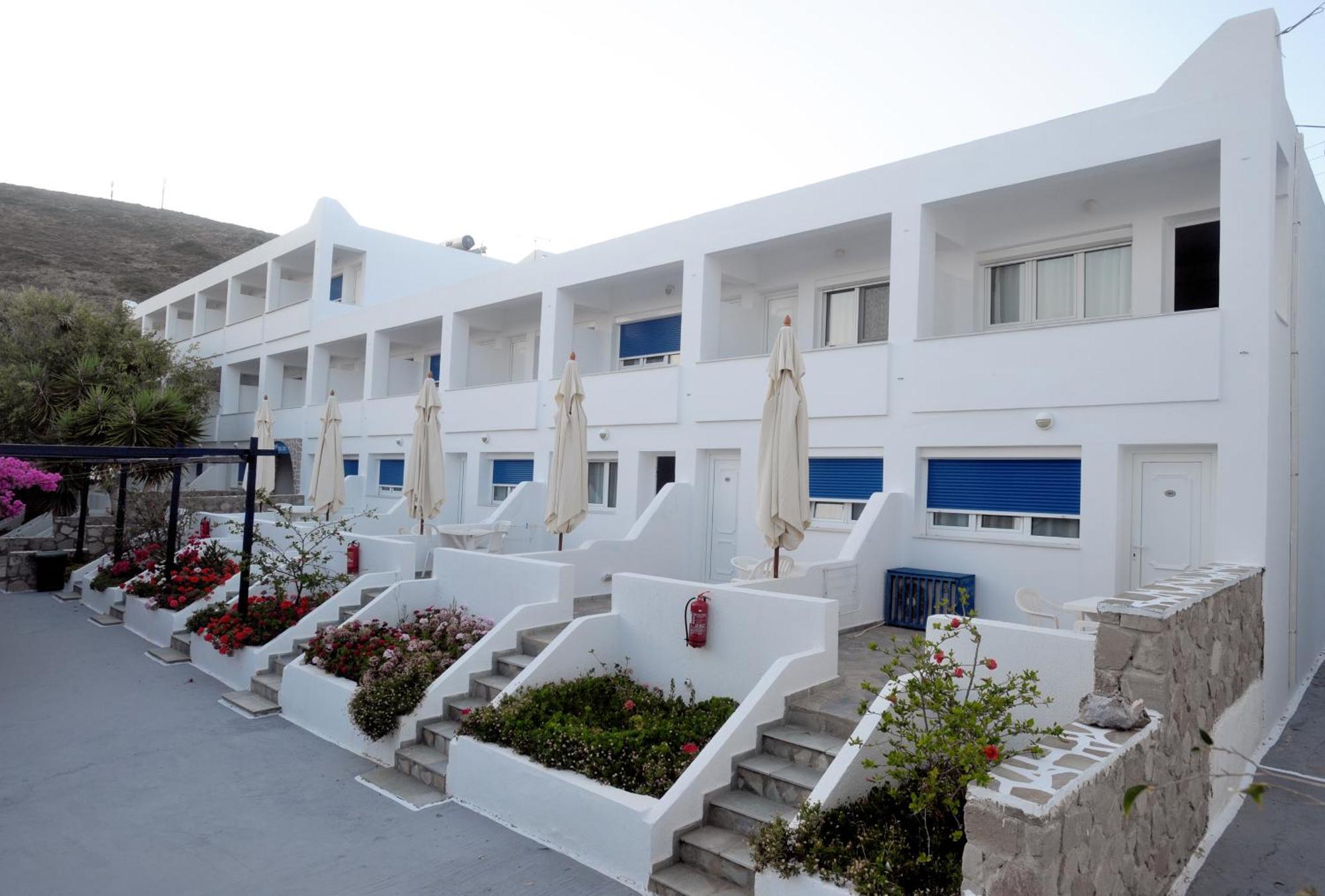 Lagada Beach Hotel 아다마스 외부 사진