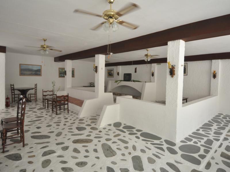 Lagada Beach Hotel 아다마스 외부 사진