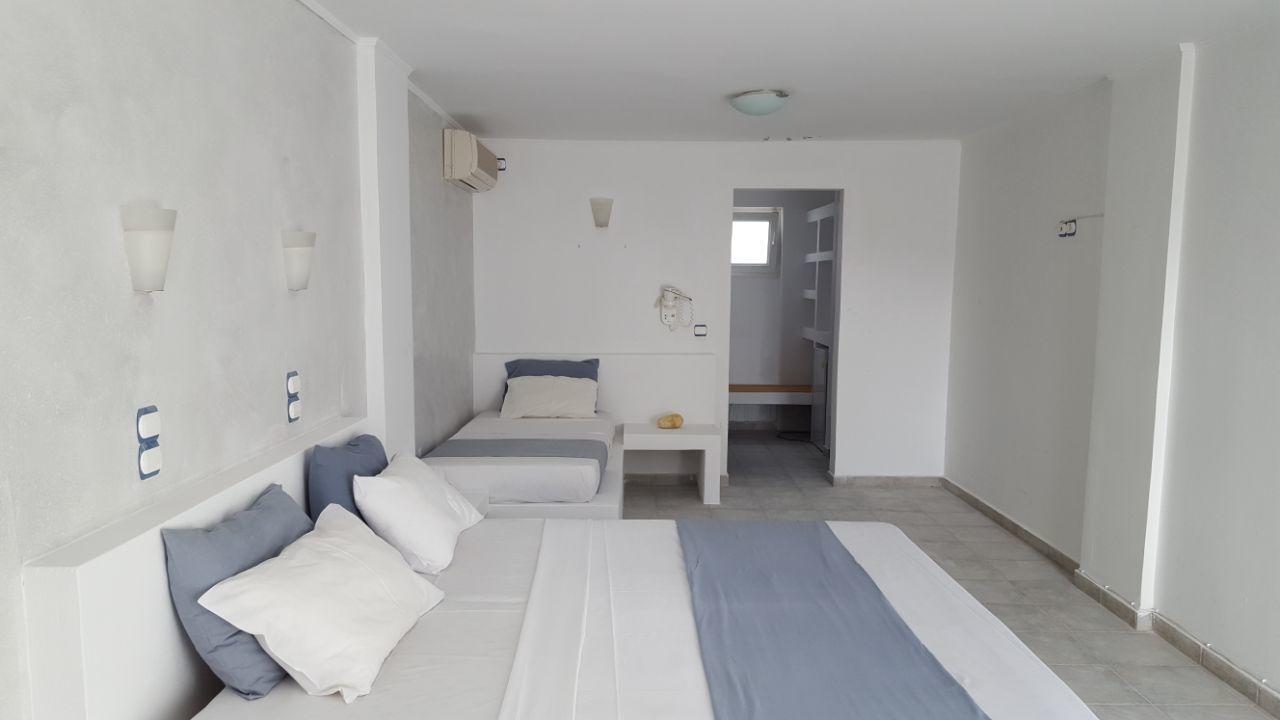 Lagada Beach Hotel 아다마스 외부 사진