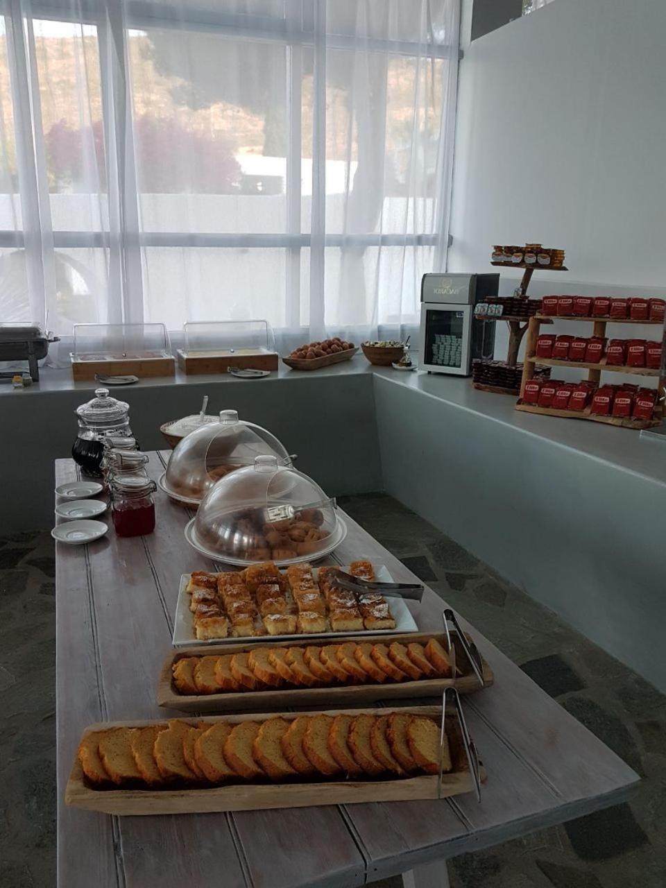 Lagada Beach Hotel 아다마스 외부 사진