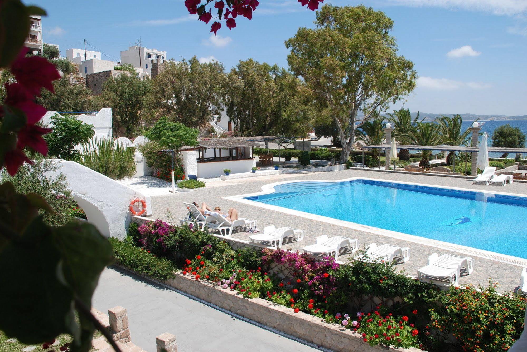 Lagada Beach Hotel 아다마스 외부 사진